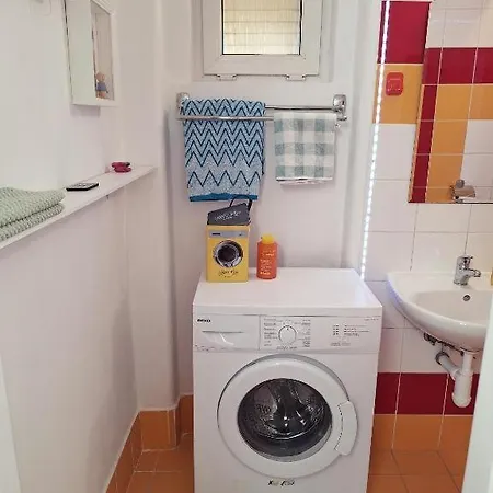 Middletown No 2, Self Check-in 24 H Apartmán Banská Bystrica